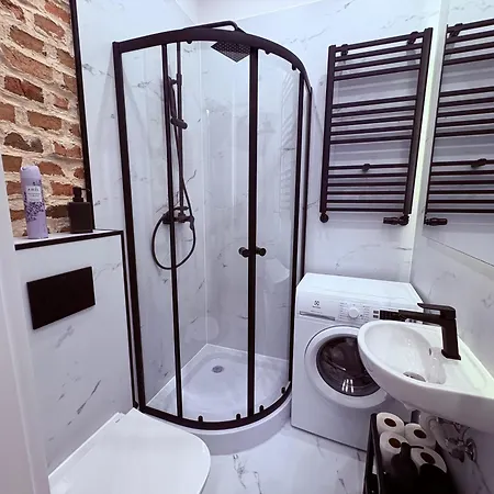 Wyjatkowe Gniazdko W Sercu Wroclawia