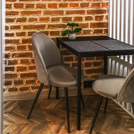 Wyjatkowe Gniazdko W Sercu Wroclawia