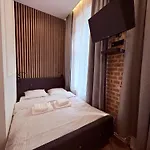 Wyjatkowe Gniazdko W Sercu Wroclawia * Vratislav